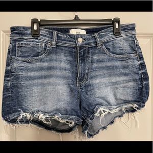 Buckle Jean shorts